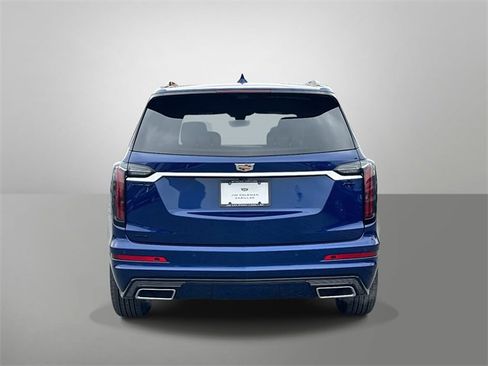 Used 2025 Cadillac XT6 Sport w/ Technology Package image 15