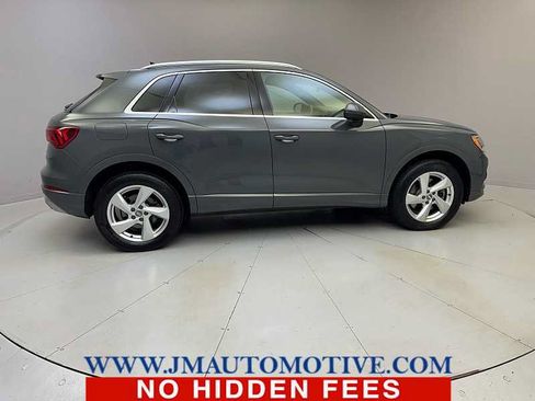 Used 2020 Audi Q3 2.0T Premium w/ Convenience Package AWD/4WD image 6