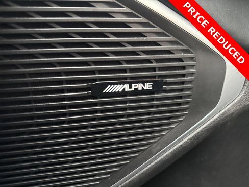 Used 2024 Jeep Wagoneer L Series III w/ Flexible Seating Group image 4