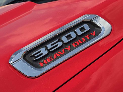 Used 2022 RAM 3500 Limited AWD/4WD image 10