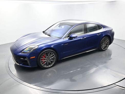 Used 2025 Porsche Panamera Turbo image 37