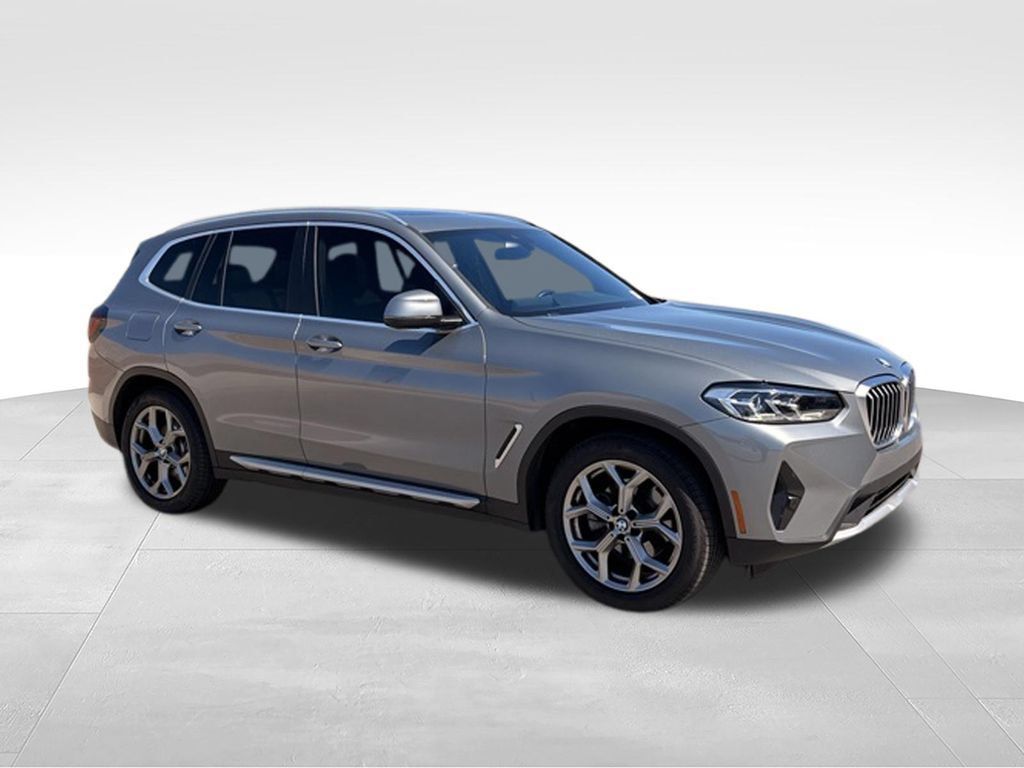 Used 2023 BMW X3 sDrive30i w/ Premium Package RWD image 5