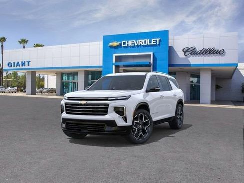 New 2026 Chevrolet Traverse High Country FWD image 8