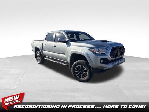 Used 2023 Toyota Tacoma TRD Sport image 1
