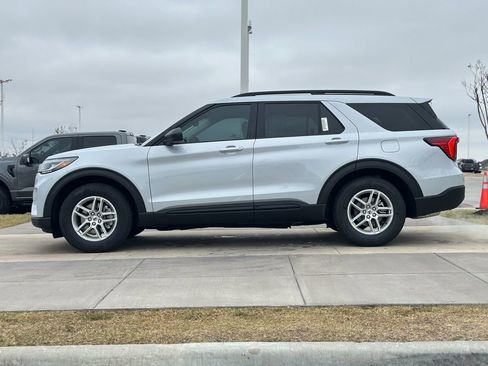 New 2026 Ford Explorer Active w/ Active Comfort Package image 55