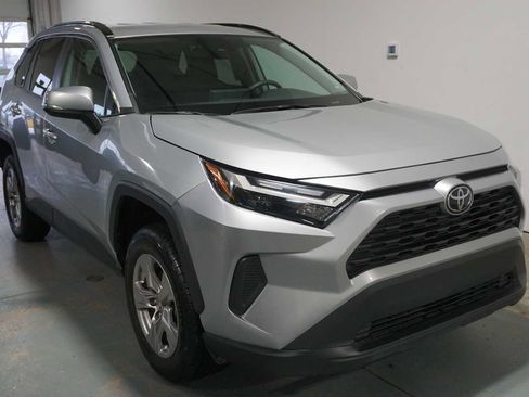Used 2024 Toyota RAV4 XLE image 4