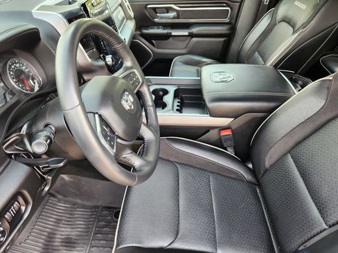 Used 2023 RAM 1500 Laramie image 8