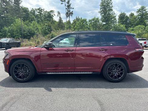 Certified 2025 Jeep Grand Cherokee L Summit AWD/4WD image 8