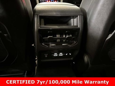Used 2022 Jeep Grand Cherokee Limited w/ Luxury Tech Group II image 14
