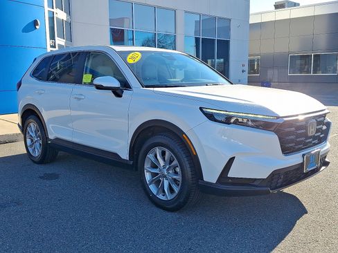 Used 2023 Honda CR-V EX-L image 3