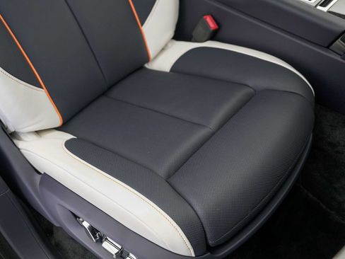 New 2026 Rolls-Royce Cullinan Black Badge image 81