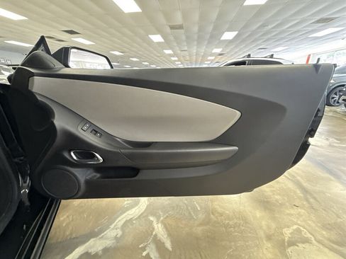Used 2012 Chevrolet Camaro LS RWD image 19