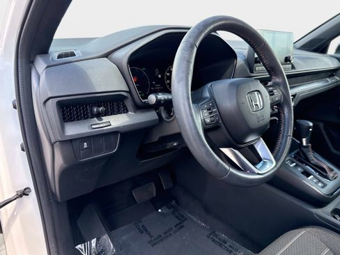 Used 2024 Honda CR-V Sport image 18