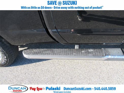 Used 2018 Nissan Titan SV w/ SV Convenience Package image 6