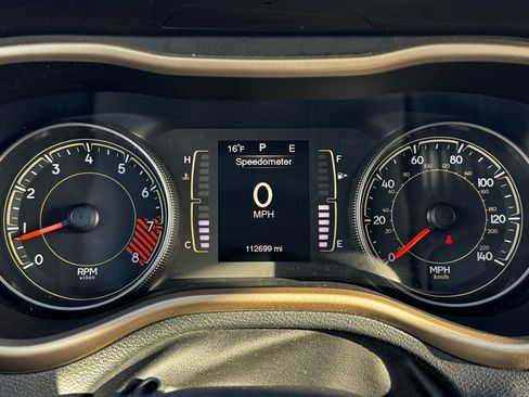 Used 2015 Jeep Cherokee Latitude w/ Cold Weather Group image 24