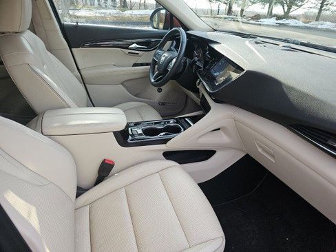 Used 2021 Buick Envision Essence w/ Technology Package I image 11