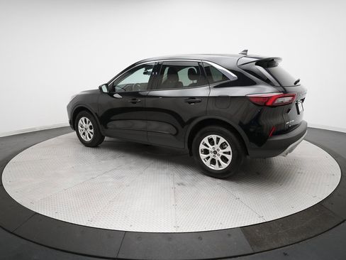 Used 2023 Ford Escape Active w/ Tech Pack #2 image 13