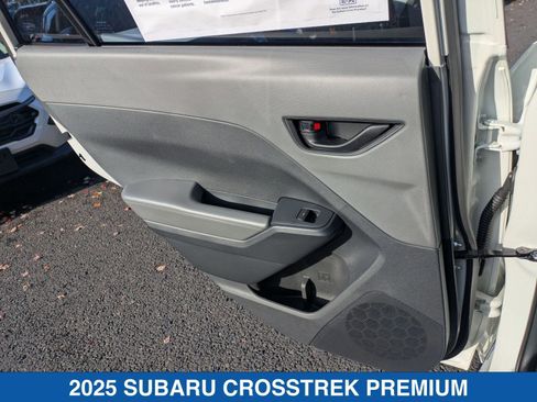 Certified 2025 Subaru Crosstrek 2.0i Premium image 9
