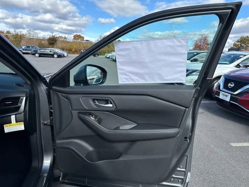 New 2026 Nissan Rogue SV w/ Cold Weather Package image 25