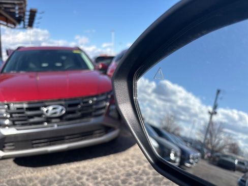 Used 2025 Hyundai Tucson SEL FWD image 6