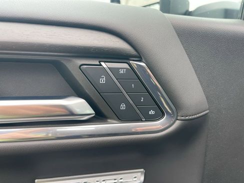 Used 2024 GMC Sierra 1500 Denali w/ Denali Reserve Package image 11