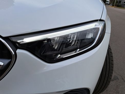 New 2026 Mercedes-Benz GLC 300 4MATIC image 32