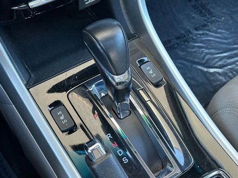 Used 2017 Honda Accord EX-L image 23
