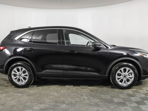 Used 2023 Ford Escape Active image 13