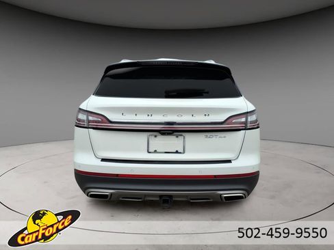 Used 2020 Lincoln Nautilus Reserve w/ Equipment Group 202A image 7