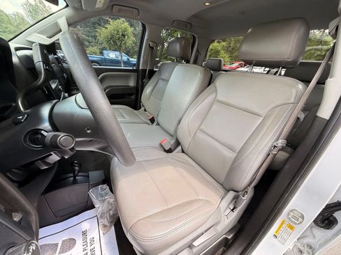 Used 2016 Chevrolet Silverado 1500 Custom w/ Custom Convenience Package AWD/4WD image 35