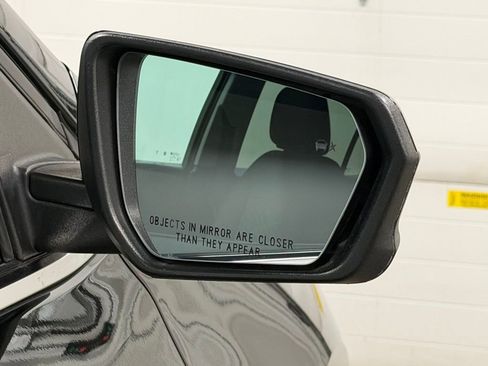 Certified 2020 Chevrolet Equinox LT image 11