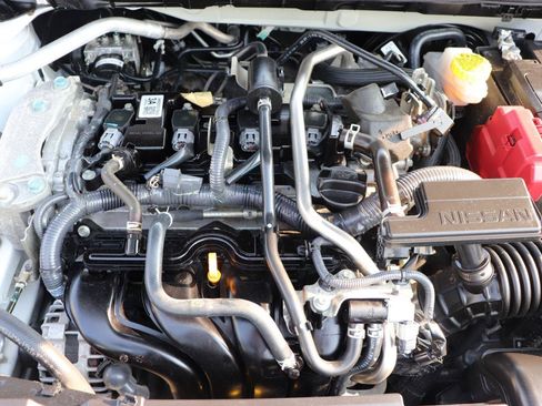 Used 2024 Nissan Sentra SV FWD image 43