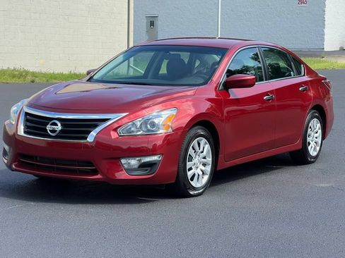Used 2014 Nissan Altima 2.5 S FWD image 32