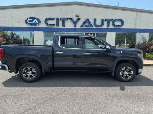 Used 2026 GMC Sierra 1500 SLT AWD/4WD image 3