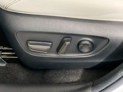 Used 2023 Toyota RAV4 XLE Premium FWD image 15