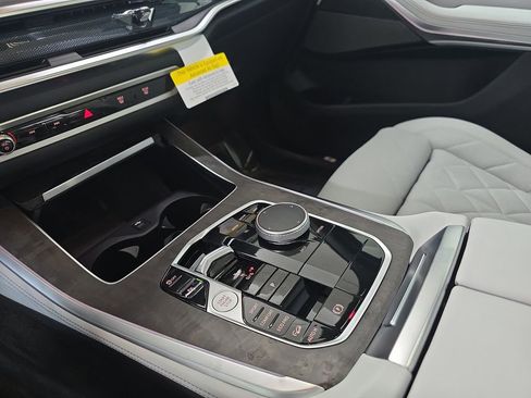 New 2026 BMW X5 xDrive40i w/ Premium Package AWD/4WD image 19