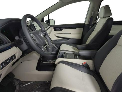 New 2026 Honda Odyssey Elite image 9