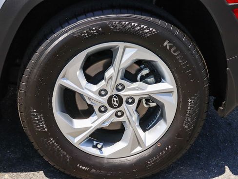 Used 2024 Hyundai Tucson SEL FWD image 13