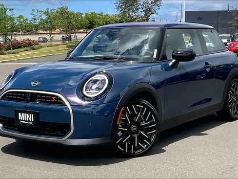 New 2026 MINI Cooper S FWD image 2