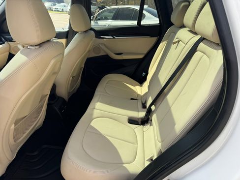 Used 2016 BMW X1 xDrive28i AWD/4WD image 10