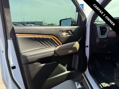 Used 2023 GMC Canyon Denali AWD/4WD image 19