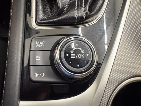 Used 2015 INFINITI Q50 Premium w/ Navigation Package AWD/4WD image 20