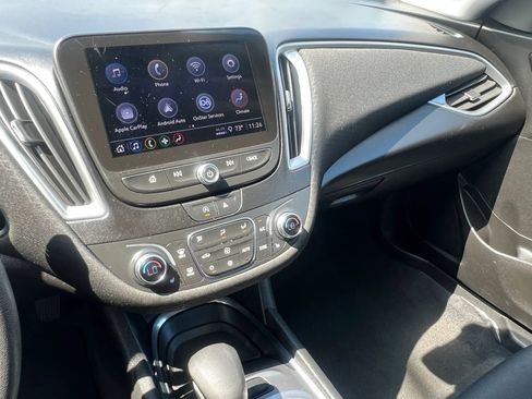 Used 2023 Chevrolet Malibu LT FWD image 20