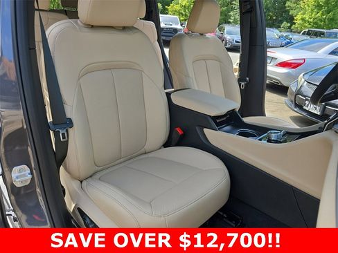 New 2025 Jeep Grand Cherokee L Limited w/ Luxury Tech Group II image 10