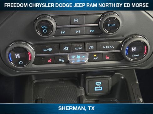 Used 2025 Ford Bronco Big Bend image 13