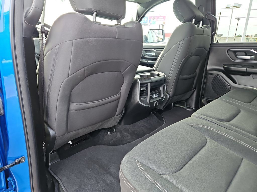Used 2025 RAM 1500 Big Horn AWD/4WD image 17