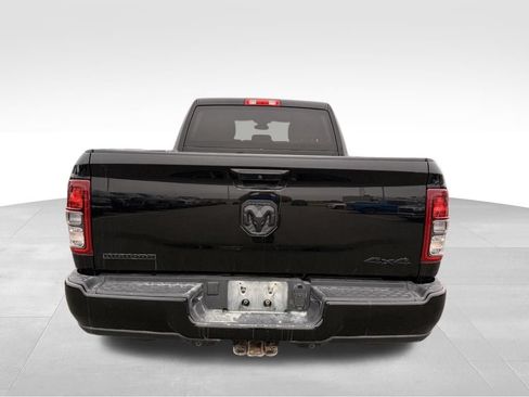 Used 2023 RAM 2500 Big Horn w/ Night Edition AWD/4WD image 6