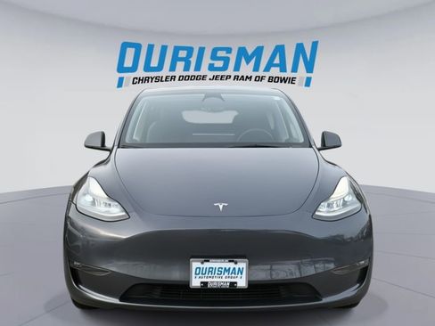 Used 2023 Tesla Model Y Long Range image 8