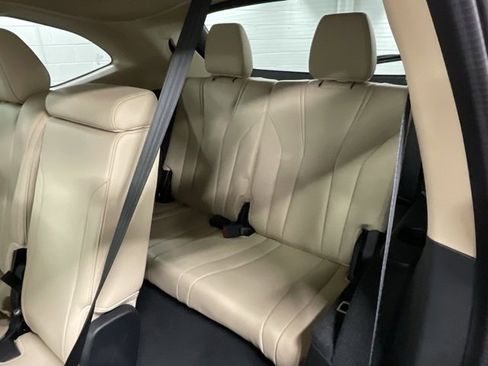 Used 2022 Acura MDX SH-AWD image 13