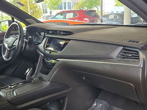 Used 2022 Cadillac XT5 Sportv AWD/4WD image 30